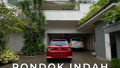 Rumah Mewah 2 Lantai Siap Huni di Lokasi Strategis Pondok Indah
