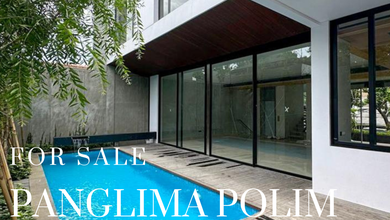Hunian Elegan di Panglima Polim, Jakarta Selatan, 5 KT, LT 290m²