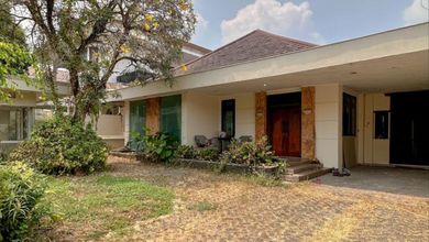 Rumah Area Luxury Menteng, Jakarta Pusat - Harga Terbaik 45 Miliar