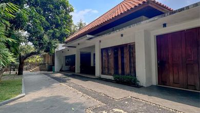 Kesempatan Langka, rumah Prestisius di Panglima Polim, Jakarta Selatan, LB 750m²