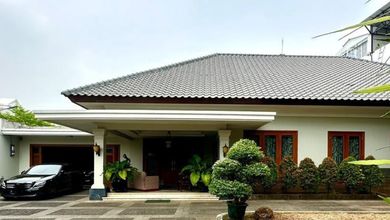 Hunian Elite di Kawasan Cilandak, Jakarta Selatan, LB 300m², Harga 30 Miliar