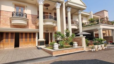 Hunian Elite di Kawasan Rempoa, Tangerang, LB 470m², Harga 7 Miliar