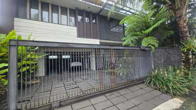 Rumah Modern area Setra Duta, Bandung, Luas 600 m2
