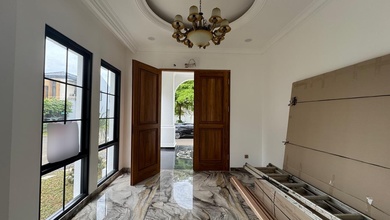 Jual Segera Rumah Mewah area Alam Sutera, Tangerang, LT 236 m2