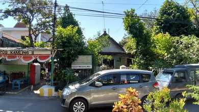 Dijual rumah Premium di Tegalsari, Surabaya - LT 794m²