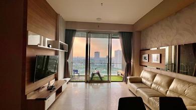 Jual Unit Apartemen Siap Huni 3BR Semi Furnished Kondisi Baik