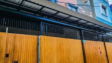 Kost Tanjung Duren, Jakarta Barat 214 m2 SHM Furnished Baru Full terisi dekat kampus 