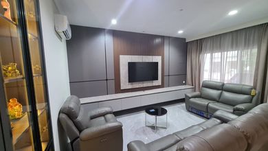 Jual Rumah Cantik LT 128 m2 area Gading Serpong, Tangerang