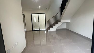 Jual Segera Rumah Elit di Gading Serpong, Tangerang, LT 121 m2