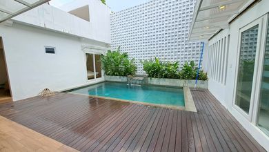 Jual Rumah Siap Tinggal area BSD Giri Loka, Tangerang, LT 375 m2