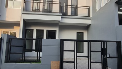 Jual Rumah Bagus Luas 90 m2 area BSD Kencana Loka, Tangerang