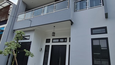 Rumah Eksklusif LT 250 m2, di BSD, Tangerang