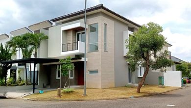 Jual Rumah Mewah LT 202 m2 Area BSD City, Tangerang