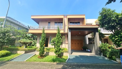 Jual Rumah Eksklusif LT 234 m2 Kawasan BSD City, Tangerang