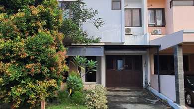 Rumah Siap Tempat dengan Luas m2 Semi Furnished