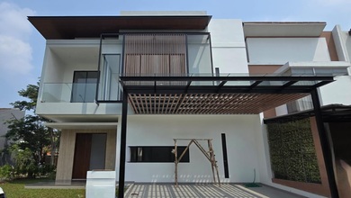 Jual Segera Rumah Mewah di BSD City, Tangerang, LT 212 m2