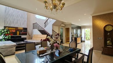 Jual Rumah Megah LT 330 m2 Area BSD City, Tangerang