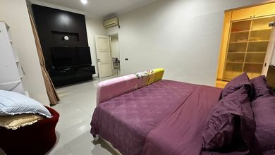 Jual Segera Rumah Elit di Gading Serpong, Tangerang, Luas 258 m2