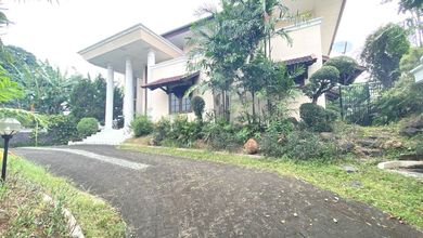 Jual Rumah Bagus LT 1450 m2 area Pondok Indah, Jakarta Selatan