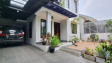 Rumah Modern di BSD Kencana Loka, Tangerang, Luas 150 m2