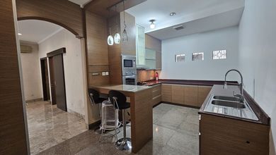 Jual Rumah Cantik Luas 300 m2 area BSD De Park, Tangerang