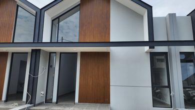 Jual Segera Rumah Mewah area Taman Kopo Indah, Bandung, LT 69 m2