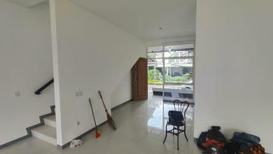 Jual Rumah Eksklusif LT 297 m2 Area Padalarang, Bandung
