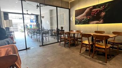 Gedung Usaha Lokasi Oke 200m2 Dijual di Bandung Kota