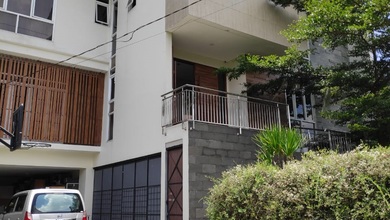 Rumah Modern di Setiabudi, Bandung, LT 500 m2