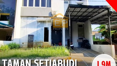 Hunian Favorit di Banyumanik, Semarang, 3 KT, Harga 1,9 Miliar