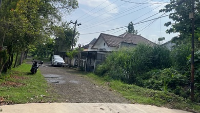 Dijual Kavling 240 m2 Area Komplek Mewah Semarang Barat