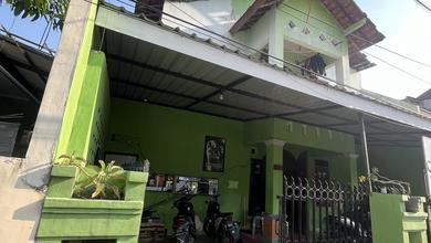 Kost Luas Tunjung Biru Belakang Amni Dekat Jalan Raya Soekarno Hatta, Semarang