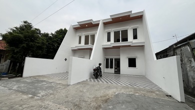 Rumah Premium LT 141 Jual di Semarang Selatan, Semarang
