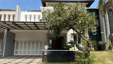 Rumah Siap Huni dengan Luas m2 Semi Furnished