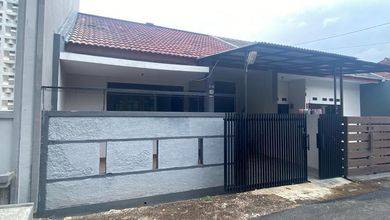 Jual Rumah Cantik Luas 100 m2 area Cibaduyut, Bandung