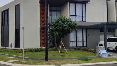 Jual Rumah Bagus Luas 368 m2 di Summarecon Bandung, Bandung