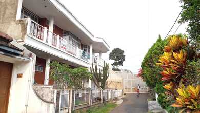 Jual Rumah Eksklusif LT 270 m2 Kawasan Ciumbuleuit, Bandung