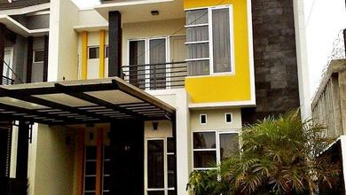 Jual Rumah Mewah Luas 185 m2 Kawasan Sariwangi, Bandung
