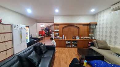Jual Rumah Megah LT 170 m2 Area Soekarno Hatta, Bandung