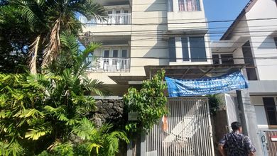 Rumah Modern Jl Flamboyan 1 Blok A Sunter Jaya Jakarta Pusat