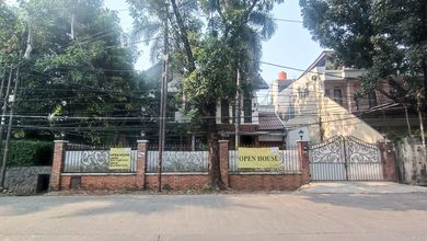 Rumah Sederhana di Kemang, Jakarta Selatan, Luas 662 m2