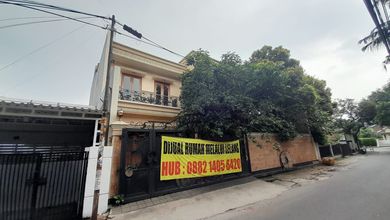 Jual Rumah Mewah Luas 388 m2 Kawasan Bintaro, Jakarta Selatan
