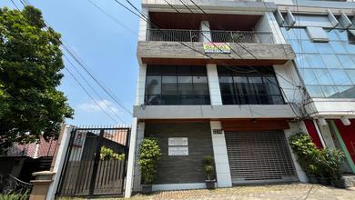 Gedung Perkantoran Cipete Kebayoran Baru Jl Rs Fatmawati Jakarta Selatan