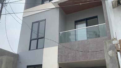 Jual Rumah Terkini area Kebayoran Lama, Jakarta Selatan Luas 130 m2