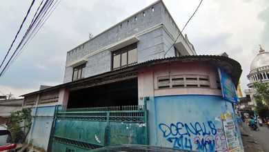 Rumah Modern area Cengkareng, Jakarta Barat, Luas 255 m2