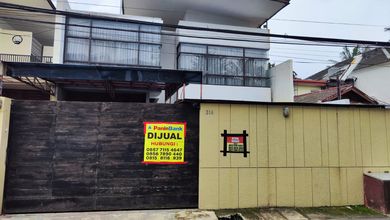Jual Segera Rumah Elit di Lebak Bulus, Jakarta Selatan, Luas 240 m2