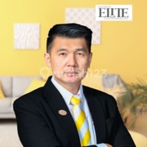 Themmy Lee