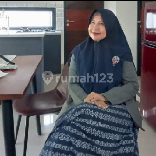 Rinie Agustia 