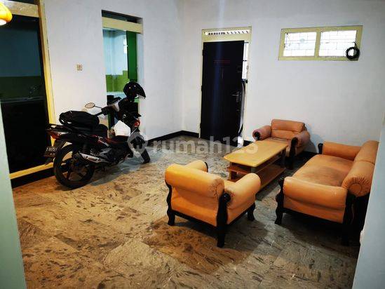 Rumah Pusat Kota Daerah Cibadak Bandung