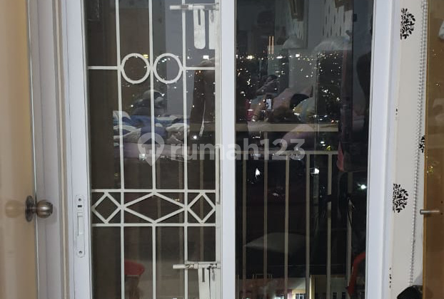 Apartemen Green Palm Kresek Raya 3 BR Semi Furnish Harga Nego 1